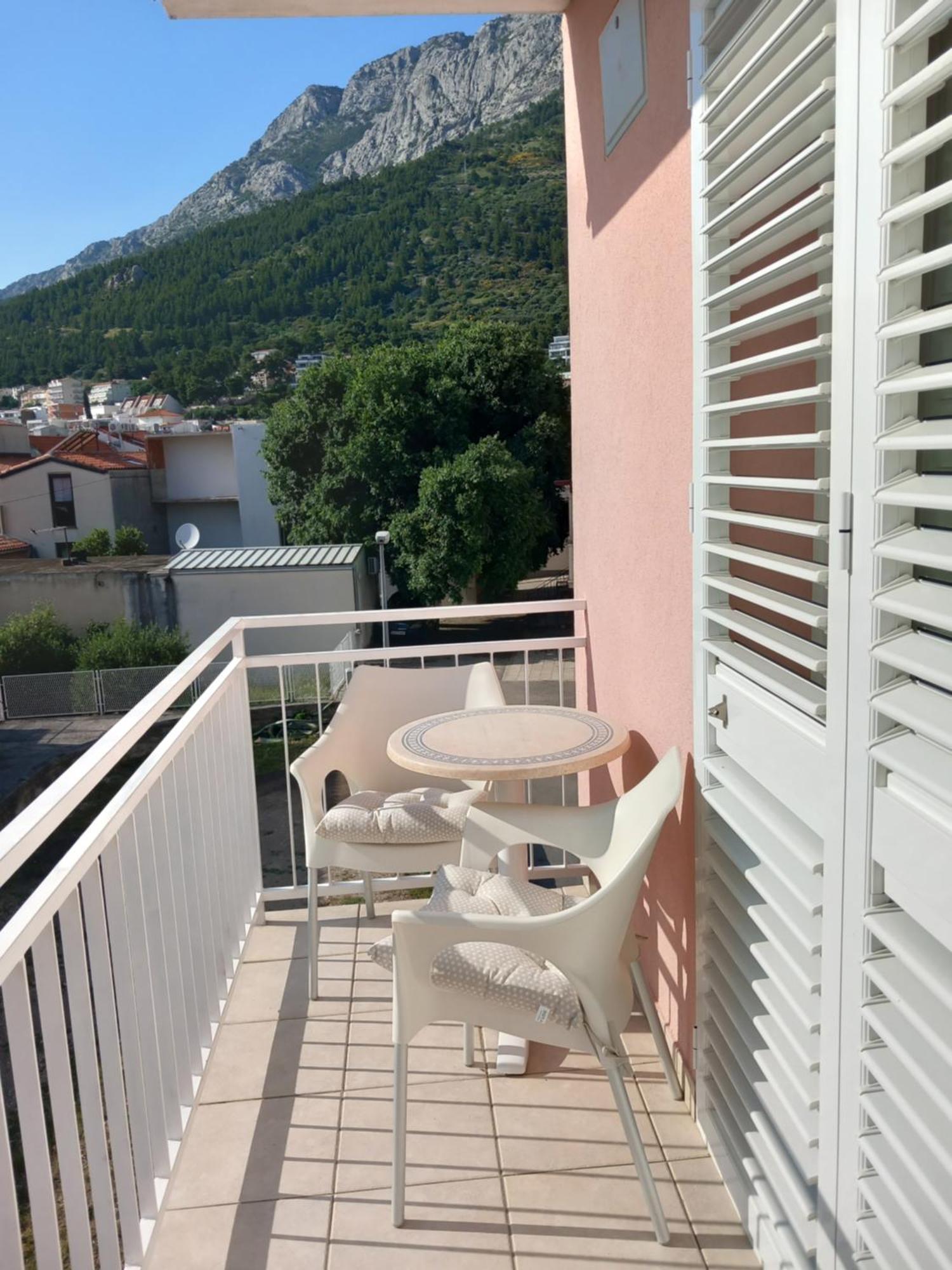 Baska Voda Apartments - Steps From The Beach, Free Parking, Central Location Ruang foto